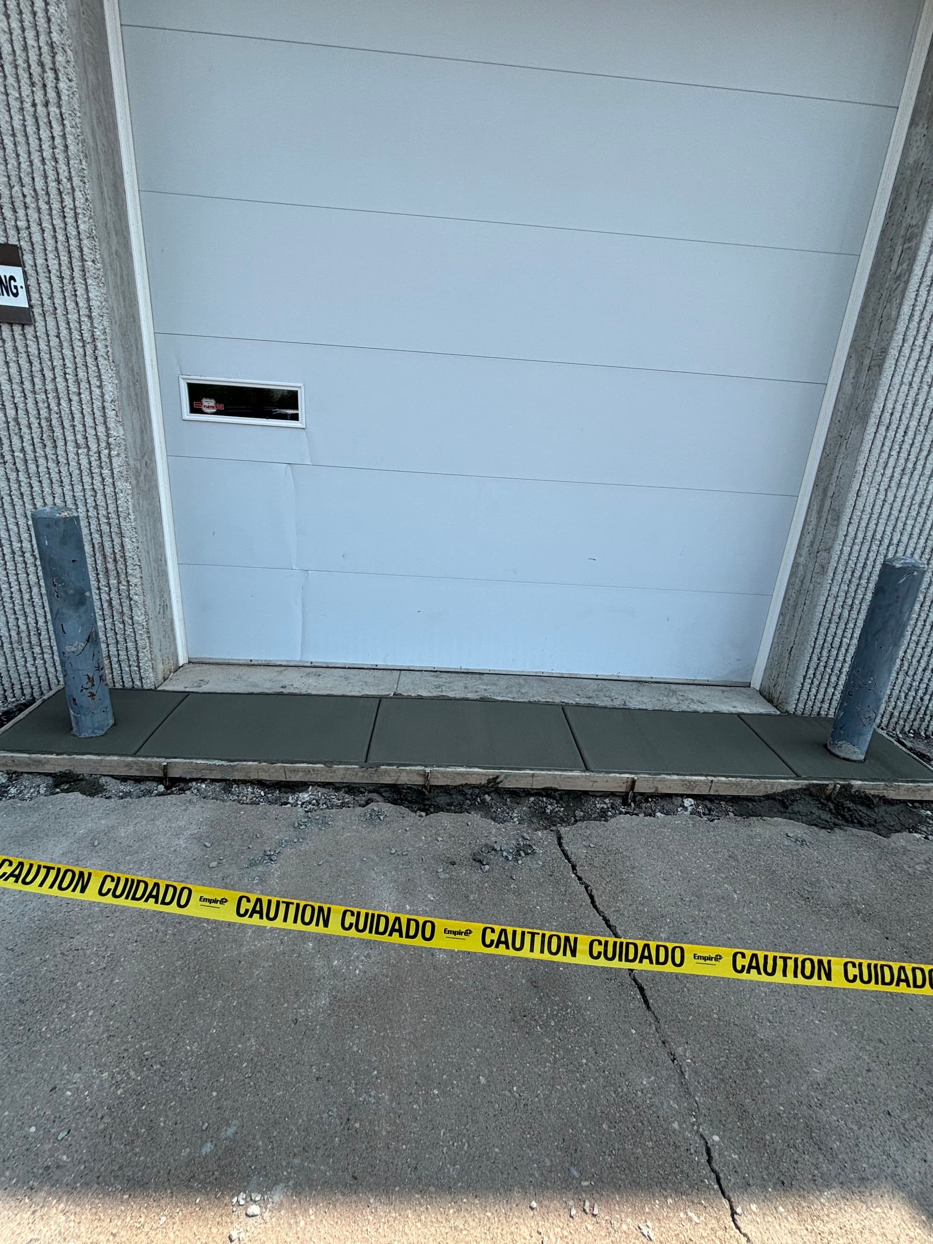 Gallery photos for Commercial Concrete Flatwork and Curb Replacement Done Right: Image #5