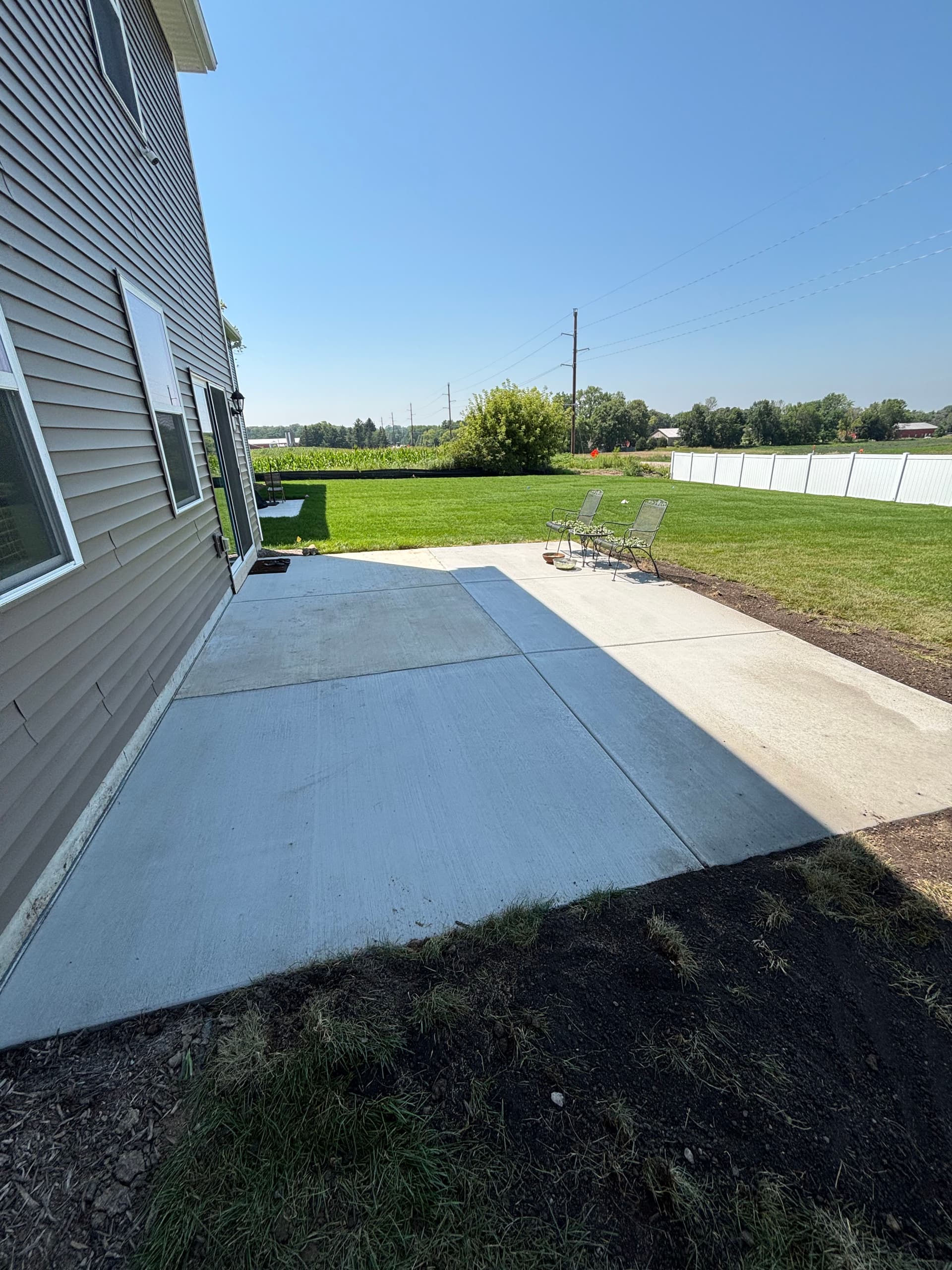 Gallery photos for Concrete Flatwork Done Right - Walkways, Patios, and Garage Floors: Image #2