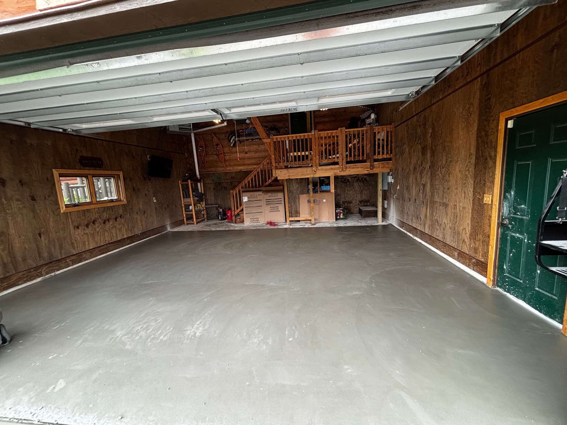Gallery photos for Concrete Flatwork Done Right - Walkways, Patios, and Garage Floors: Image #1