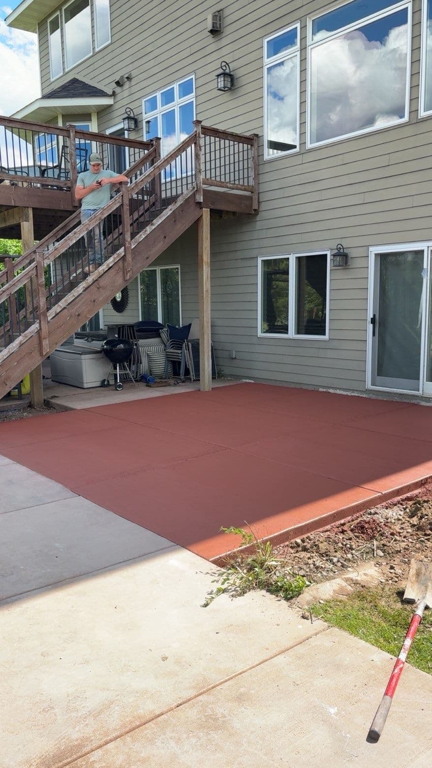 Gallery photos for Delano Backyard Patio Goes From Overgrown to Solid Concrete Flatwork: Image #2