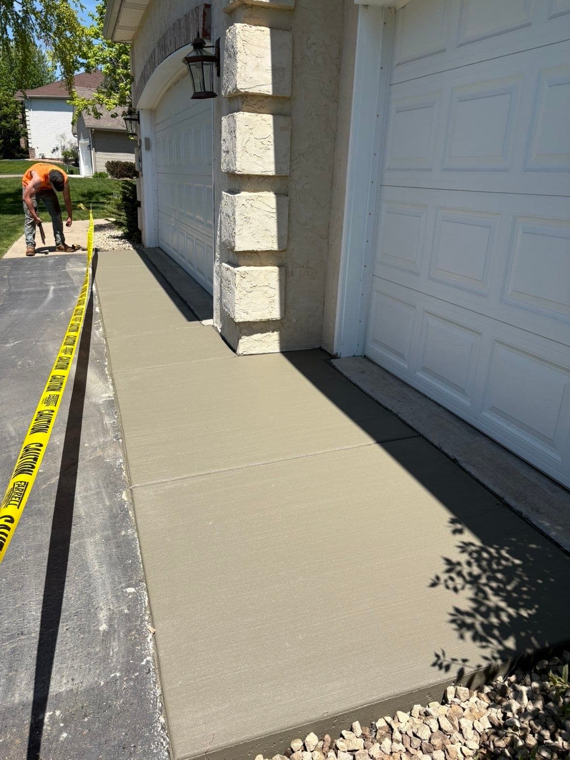 Gallery photos for Driveways, Walkways, Patios and Garage Floors Built to Last: Image #6