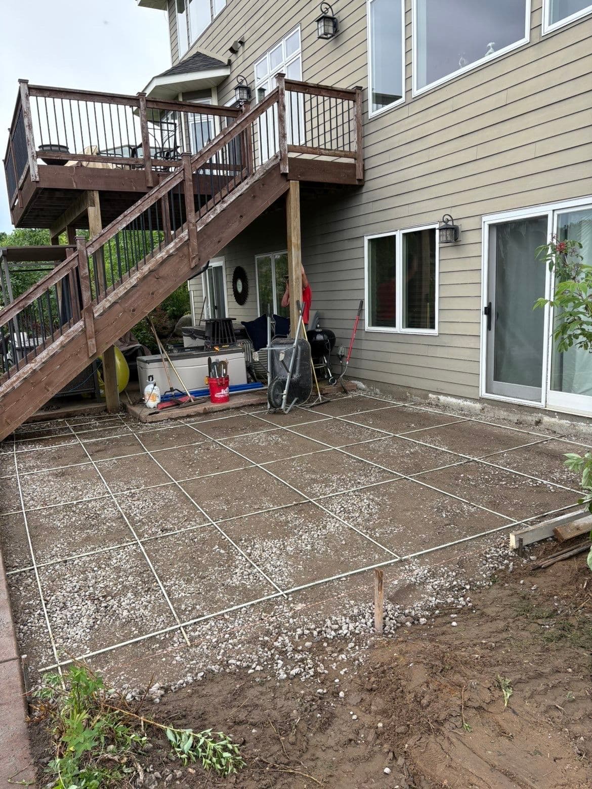 Gallery photos for Delano Backyard Patio Goes From Overgrown to Solid Concrete Flatwork: Image #1